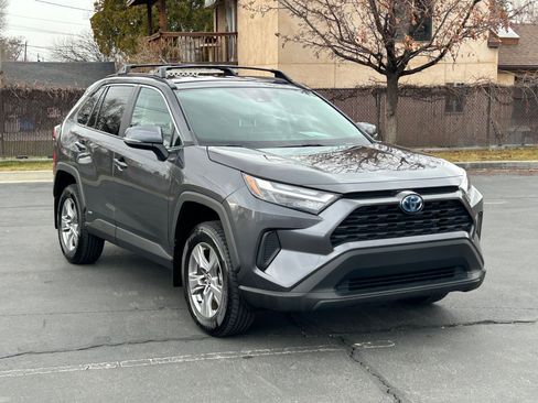 Certified 2023 Toyota RAV4 XLE image 7