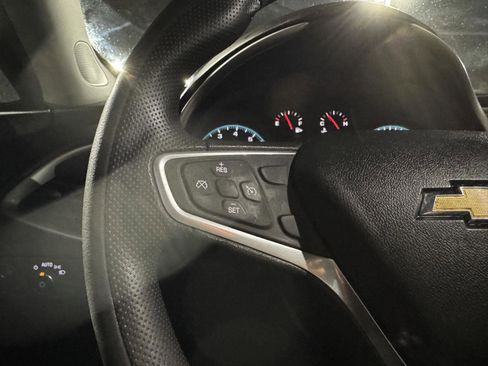 Used 2022 Chevrolet Malibu LS image 20