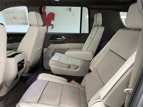 New 2026 GMC Yukon XL Denali w/ Sun & Power Step Package image 13