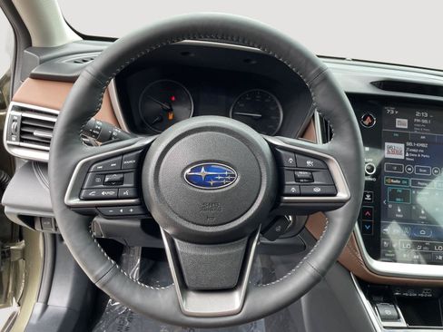 Used 2025 Subaru Outback Touring XT AWD/4WD image 19