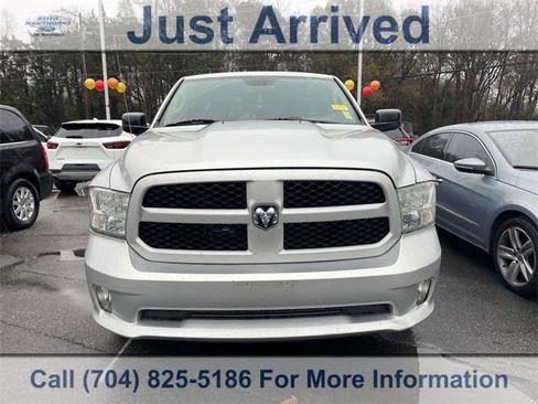 Used 2014 RAM 1500 Express image 2