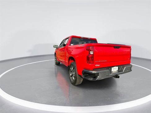Used 2023 Chevrolet Silverado 1500 LT image 6