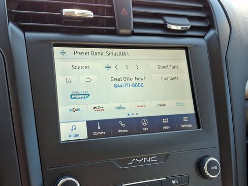 Certified 2020 Ford Fusion SE w/ Equipment Group 151A image 20