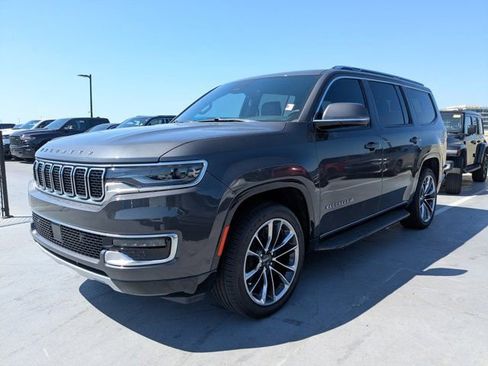 Used 2022 Jeep Wagoneer Series II w/ Premium Group I image 7