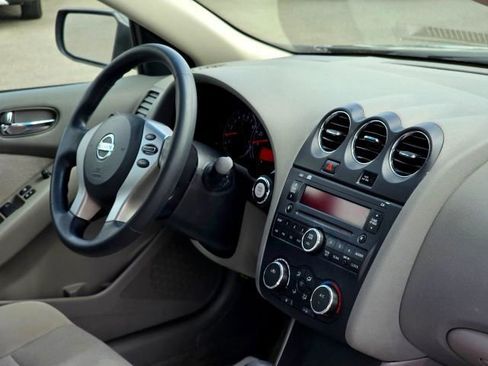 Used 2012 Nissan Altima 2.5 S FWD image 18