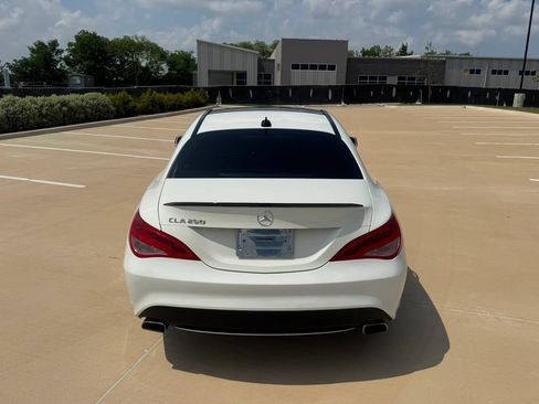Used 2016 Mercedes-Benz CLA 250 image 8