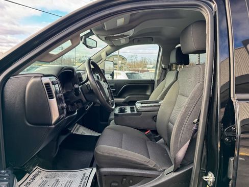 Used 2016 Chevrolet Silverado 2500 LT w/ Midnight Edition image 23