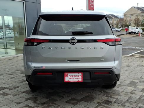 Certified 2023 Nissan Pathfinder S image 4