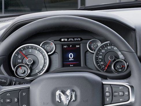 New 2026 RAM 1500 Big Horn AWD/4WD image 18