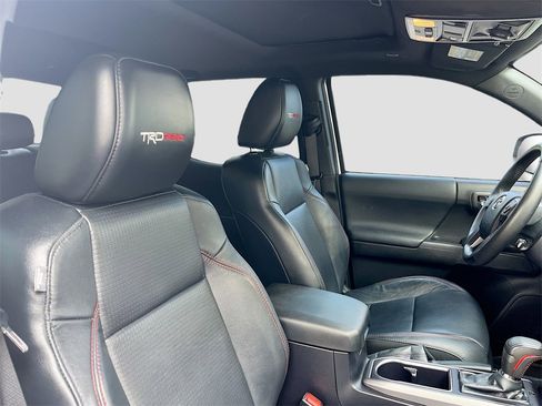 Used 2022 Toyota Tacoma TRD Pro image 27