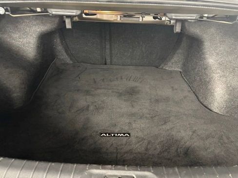 Used 2024 Nissan Altima 2.5 SV image 31