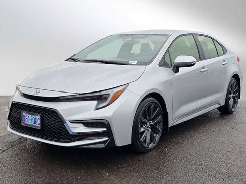 Certified 2026 Toyota Corolla SE image 8