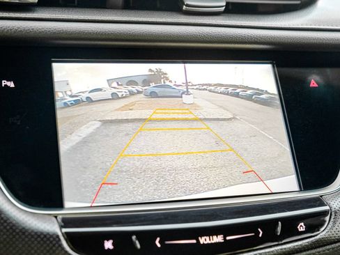 Used 2017 Cadillac XT5 Luxury w/ Driver Awareness Package FWD image 21