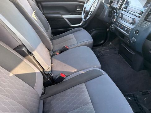 Certified 2023 Nissan Titan SV AWD/4WD image 12