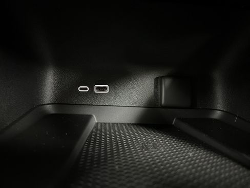 New 2025 Chevrolet Traverse LT w/ Sun and Wheel Package image 70