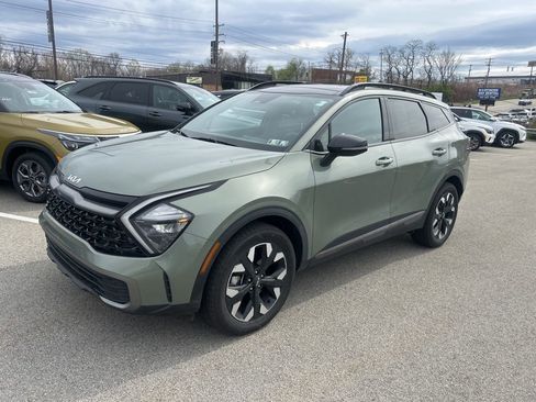 Certified 2023 Kia Sportage X-Line w/ X-Line Premium Package image 3