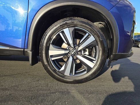 Used 2022 Nissan Rogue SL image 9