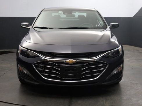 Used 2023 Chevrolet Malibu LT image 2