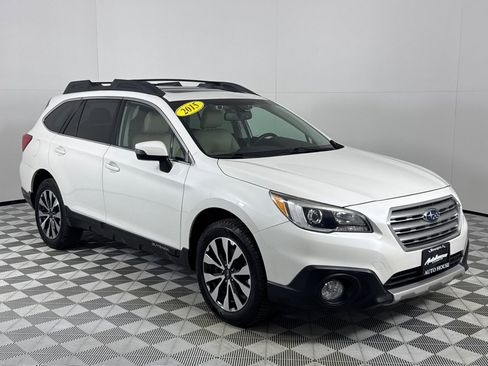 Used 2015 Subaru Outback 2.5i Limited image 3