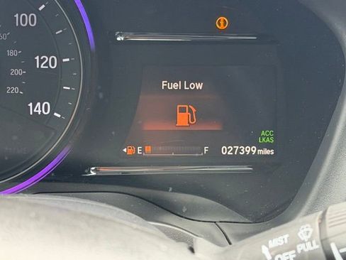 Certified 2021 Honda HR-V EX image 28