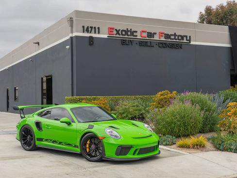 Used 2019 Porsche 911 GT3 RS RWD image 1