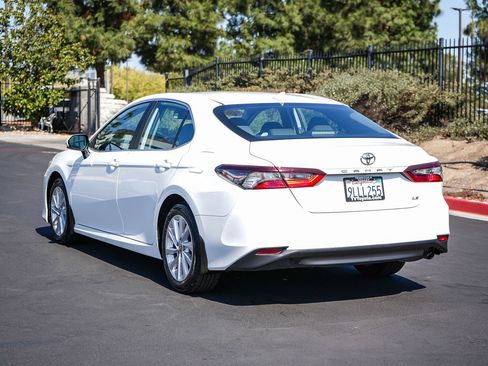 Certified 2024 Toyota Camry LE FWD image 9