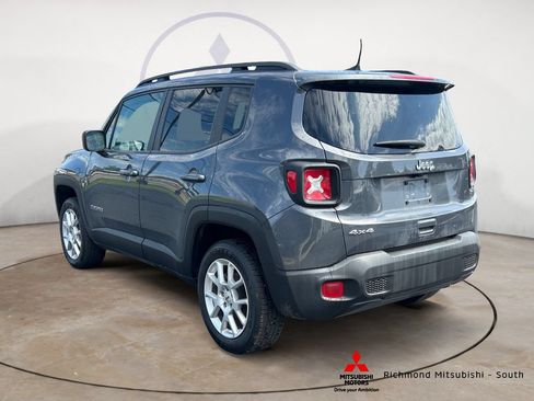 Used 2023 Jeep Renegade Latitude w/ Premium Group AWD/4WD image 5