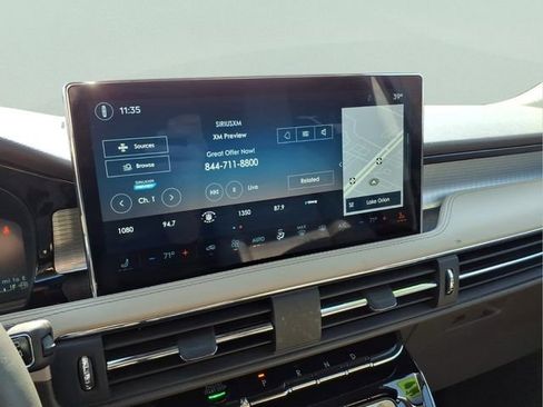 Used 2023 Lincoln Corsair FWD image 18