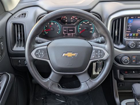 Used 2022 Chevrolet Colorado LT w/ LPO, Power Package RWD image 13