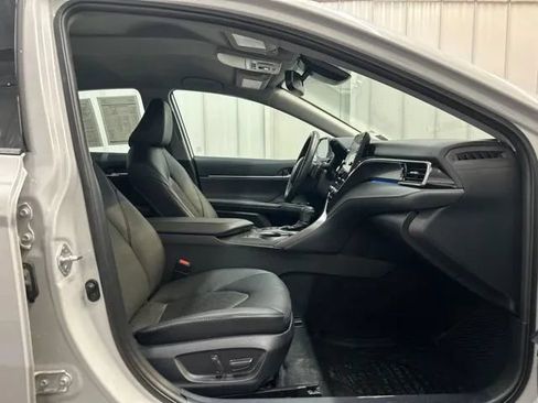 Used 2023 Toyota Camry XSE AWD/4WD image 18