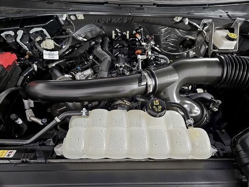 Certified 2025 Ford Expedition Active image 30