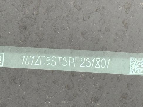 Used 2023 Chevrolet Malibu LT image 18