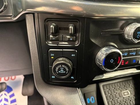 Certified 2023 Ford F150 Lariat w/ Equipment Group 502A High image 31