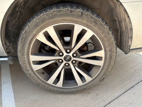 Used 2020 Ford Expedition Limited w/ Equipment Group 302A RWD image 8
