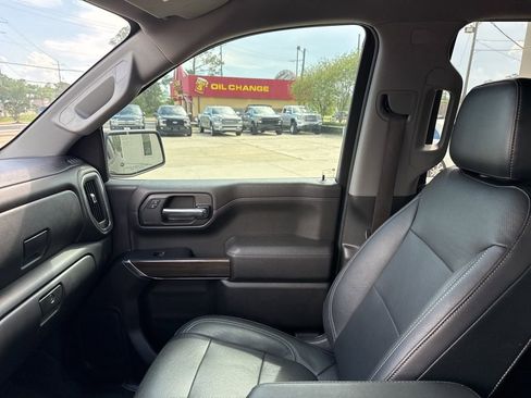 Used 2019 Chevrolet Silverado 1500 LT Trail Boss AWD/4WD image 10