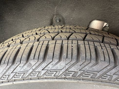 Certified 2021 Mercedes-Benz GLC 300 image 12