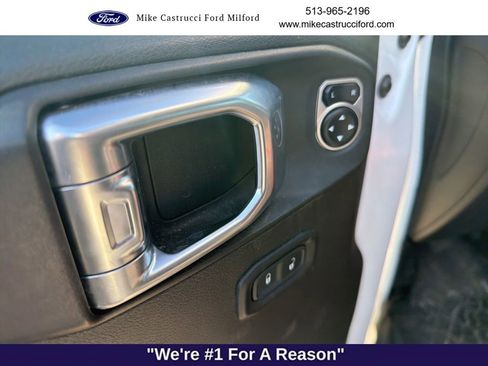 Used 2018 Jeep Wrangler Unlimited Rubicon w/ Steel Bumper Group AWD/4WD image 7