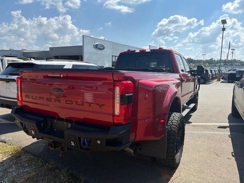 Used 2023 Ford F350 Lariat w/ Lariat Ultimate Package AWD/4WD image 4