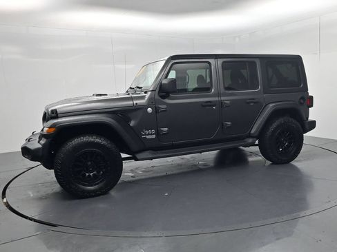 Used 2020 Jeep Wrangler Unlimited Sport S AWD/4WD image 4