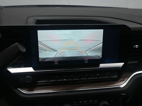 Used 2023 Chevrolet Silverado 1500 RST image 13