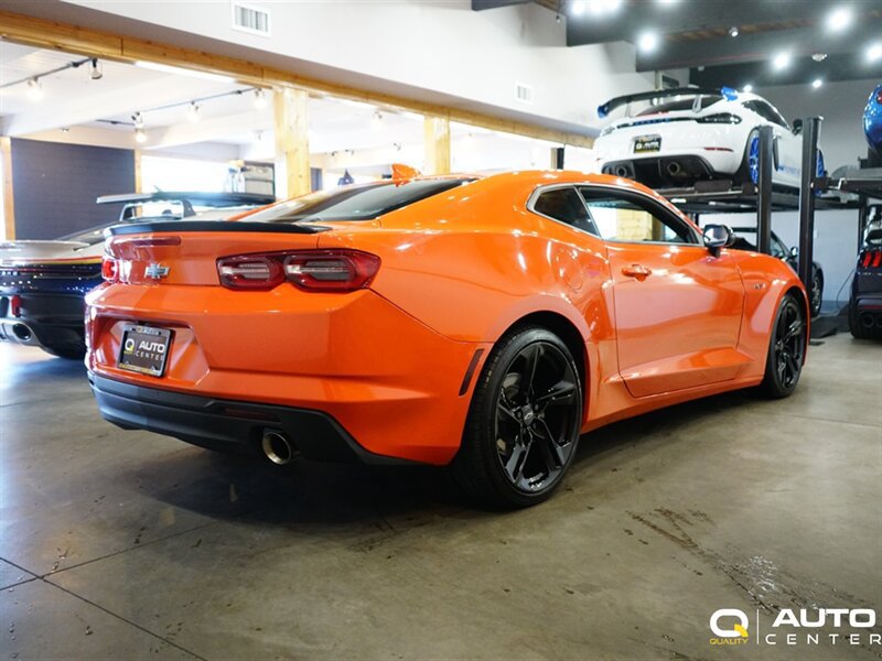 Used 2020 Chevrolet Camaro LT RWD image 5