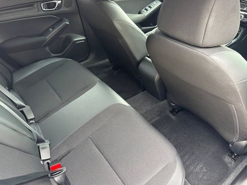 Used 2025 Honda Civic Sport image 31