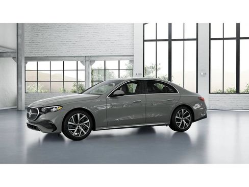 New 2027 Mercedes-Benz E 450 4MATIC Sedan image 37