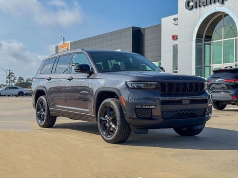 Used 2025 Jeep Grand Cherokee L Limited w/ Black Appearance Package image 1