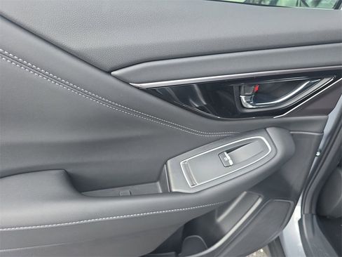 New 2025 Subaru Outback Touring XT image 10