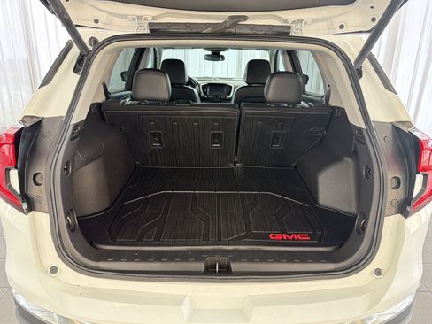 Used 2023 GMC Terrain SLT w/ Infotainment Package II AWD/4WD image 35