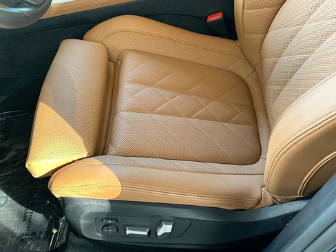 Certified 2025 BMW X5 sDrive40i w/ Premium Package image 20