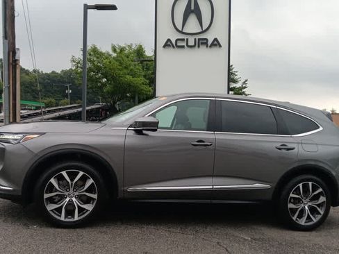 Used 2024 Acura MDX w/ Technology Package AWD/4WD image 2