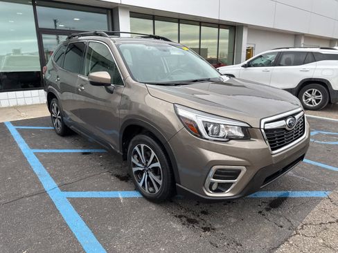 Used 2019 Subaru Forester Limited w/ Popular Package #3 image 4