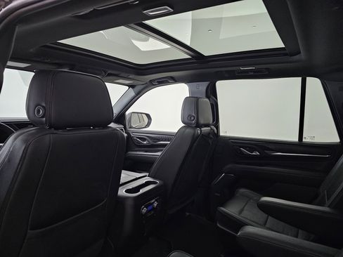 Used 2022 GMC Yukon Denali w/ Max Trailering Package image 17
